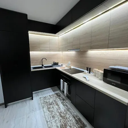 Luxury Home Голем Екстер'єр фото