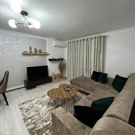 Luxury Home Голем Екстер'єр фото