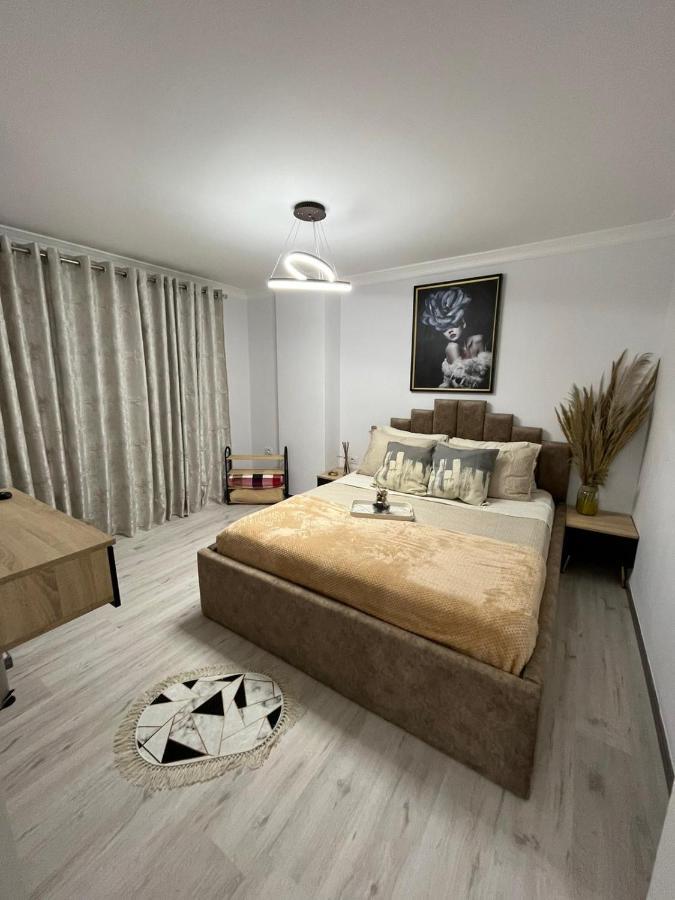 Апартаменти Luxury Голем
